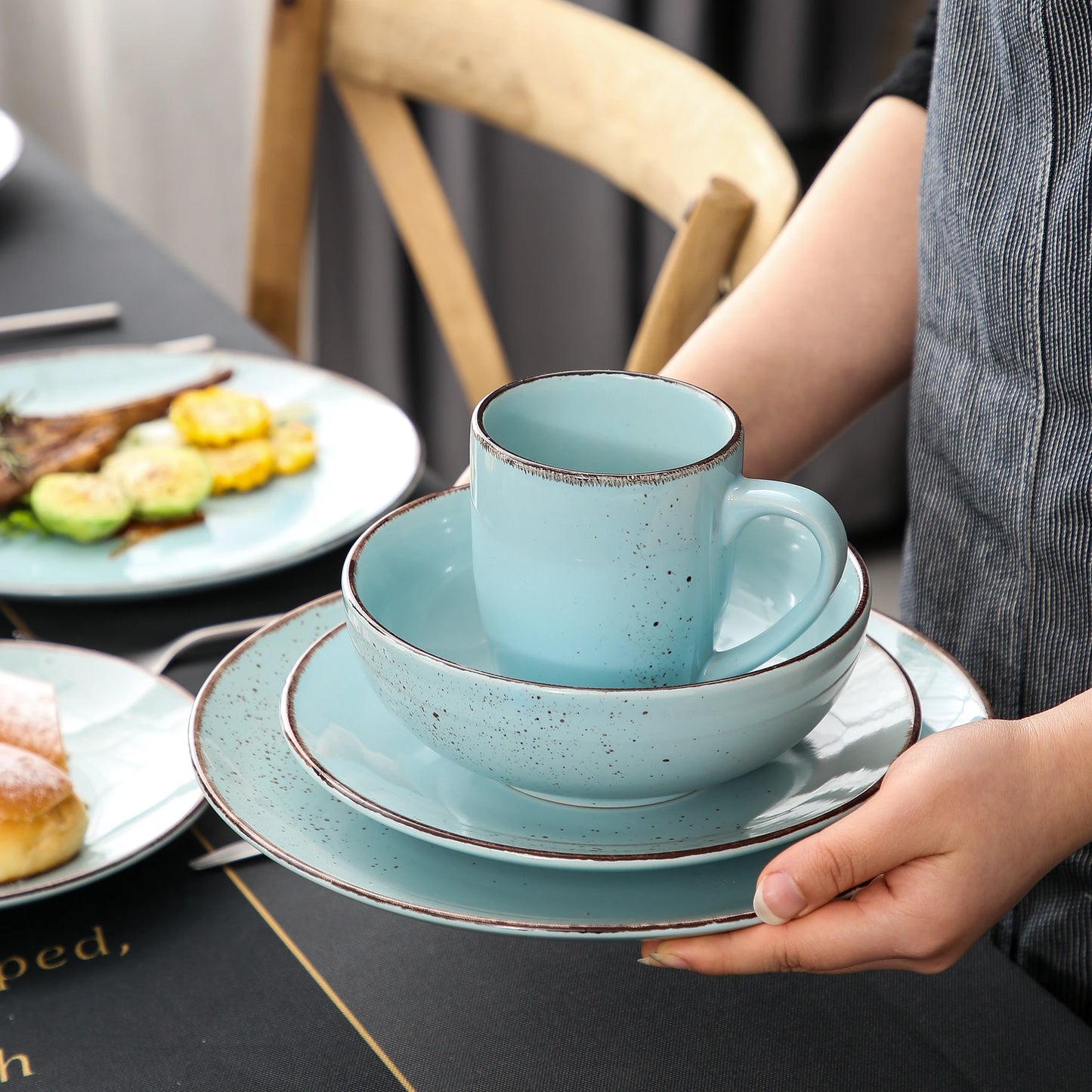 Vancasso Navia Oceano Blue 32-Piece Ceramic Stoneware Dinner Plates Set with 8 pieces Dinner Plate, Dessert, Bowls and Mugs