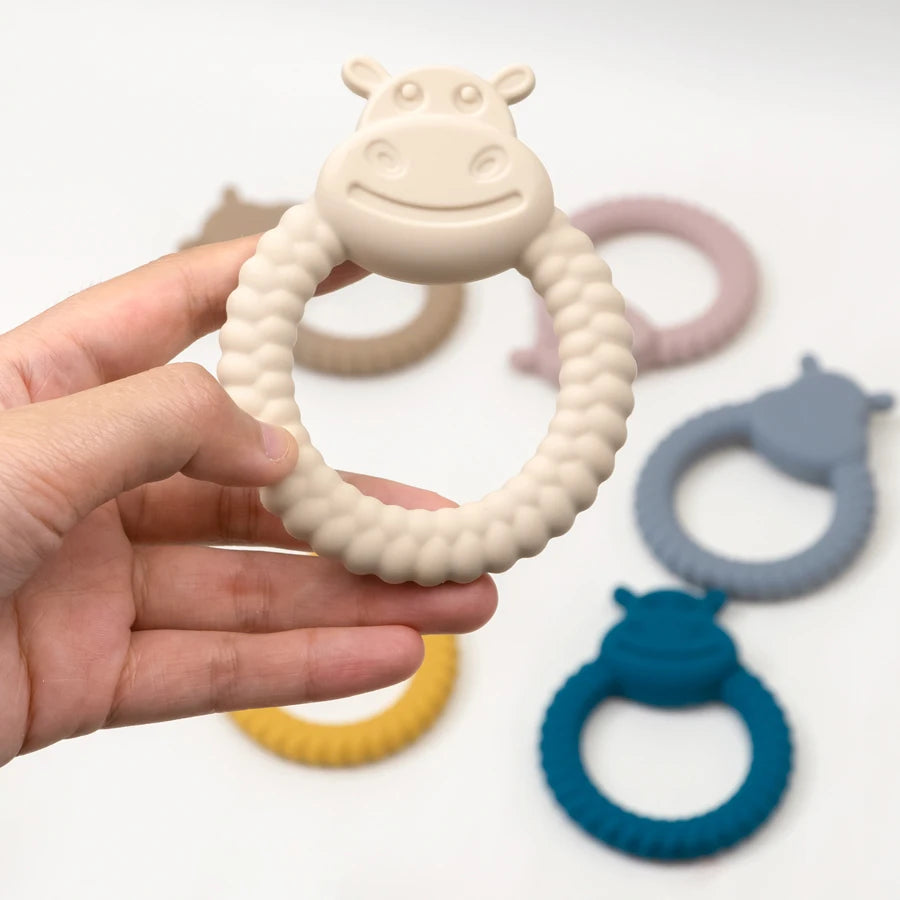 Baby Hand-Held Toys Silicone Ring Teether Toys Particle Feel Molar Chewing Gadget Newborn Oral Care Stop Sucking Accessories