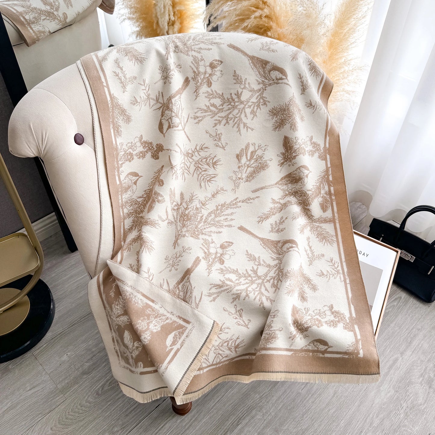 Women's Floral Cashmere Scarves Warm Wraps Large Shawls for Autumn Winter Fashionable Scarves Accessories