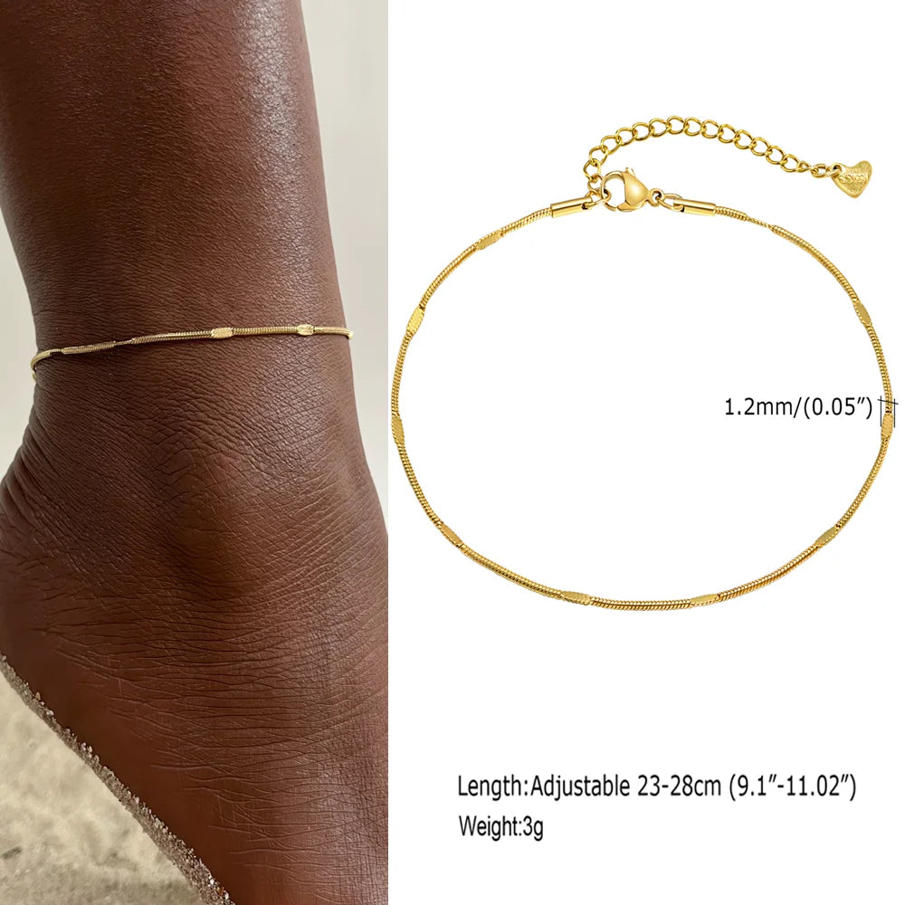 Stainless Steel Heart Anklets for Women, Gold Plated Delicate Anklet Bracelet, Light Luxury Foot Jewelry Party Gifts for Girl